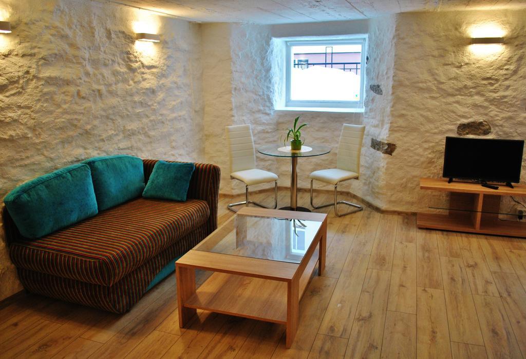 Aasa Apartments Tallinn Oda fotoğraf